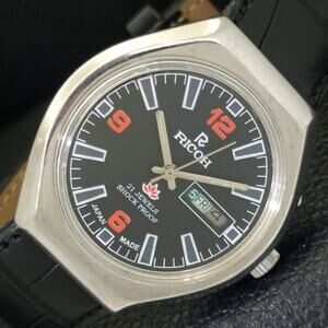 Vintage 1978 Ricoh Automatic Mens Silver Watch W/daydate & Red accents
